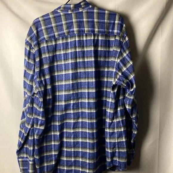 TOMMY BAHAMA MENS SIZE XL BLUE AND BLACK PLAID 100% COTTON FLANNEL SHIRT… - Picture 9 of 10